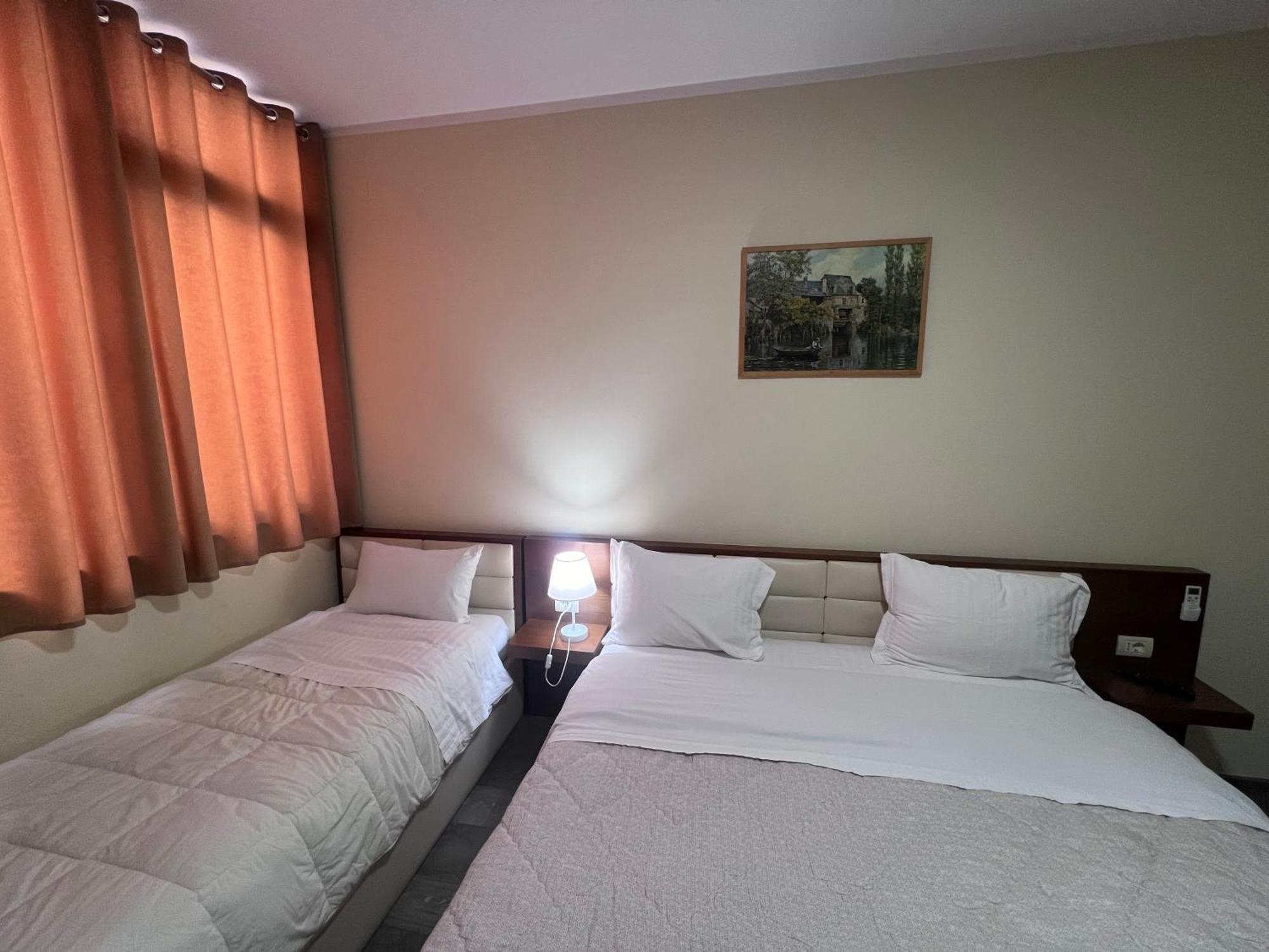 Bobi Hotel Shkodër Exterior foto