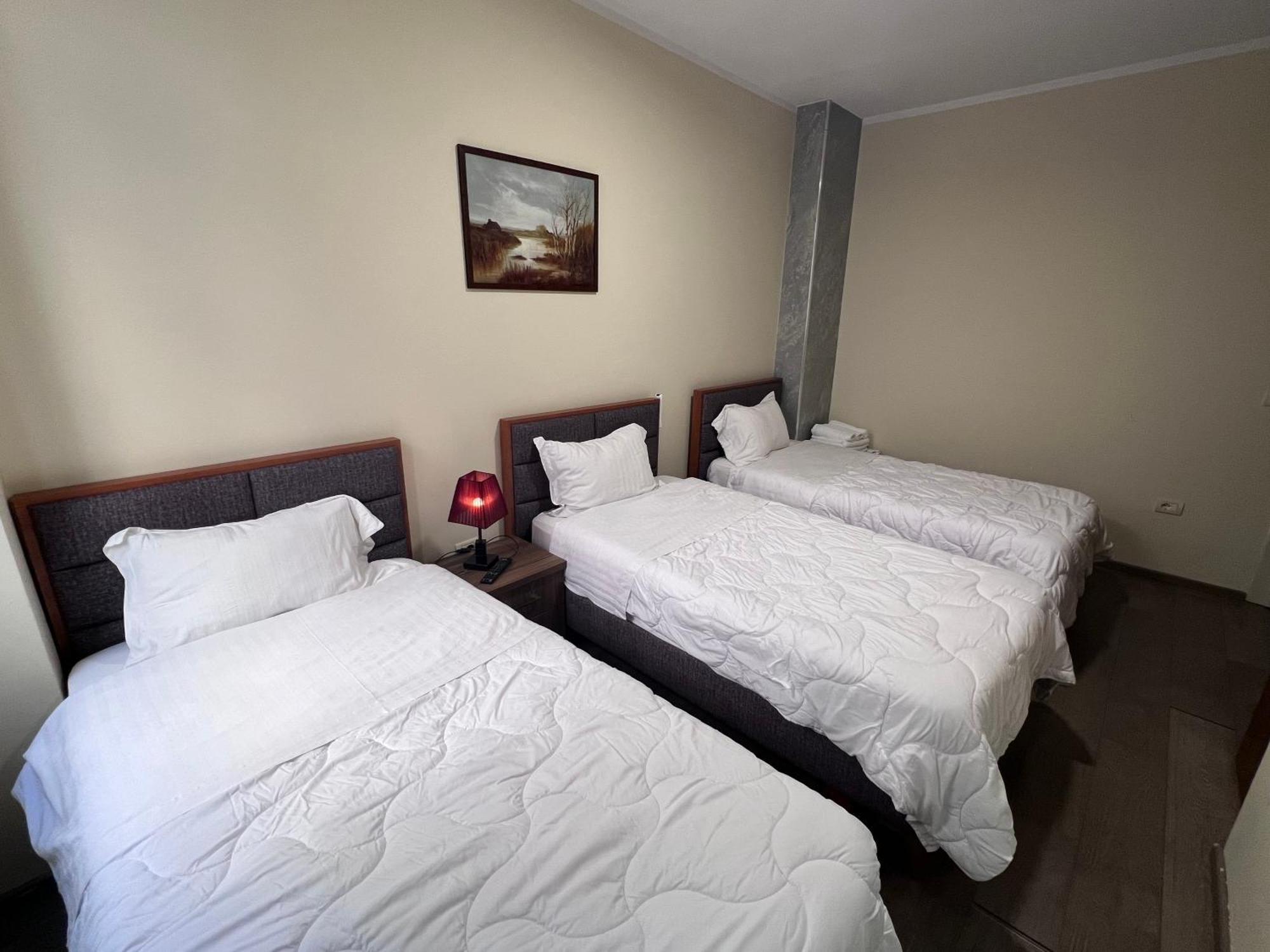 Bobi Hotel Shkodër Exterior foto